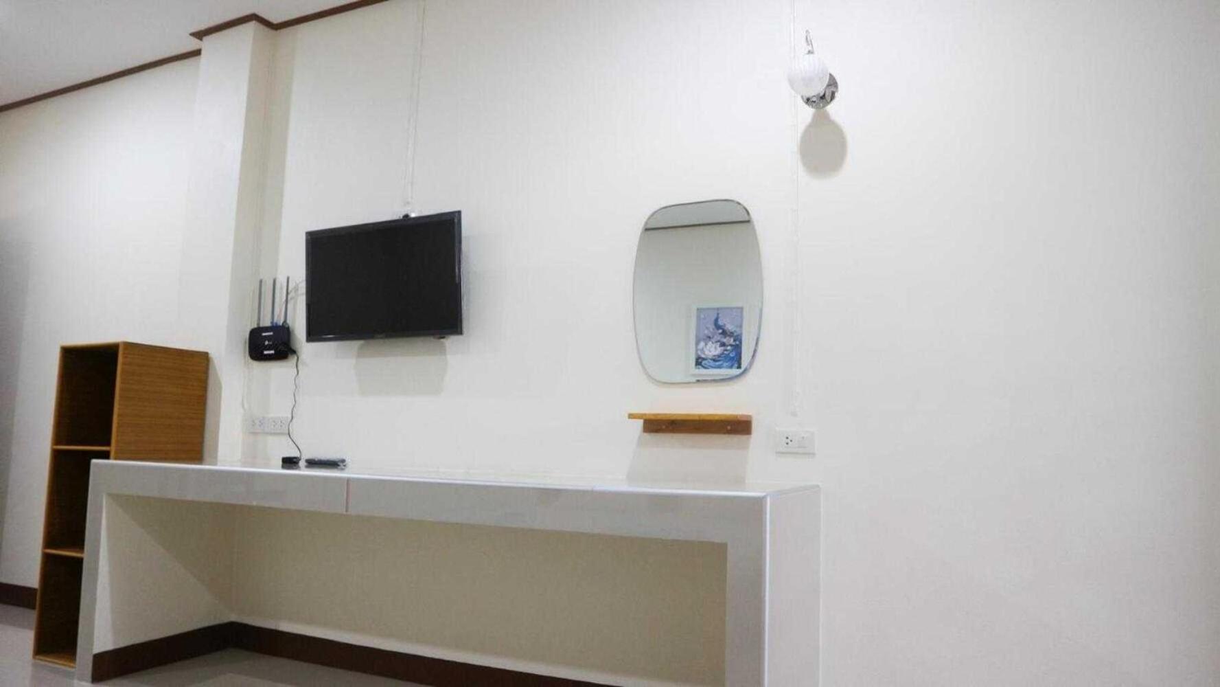 Capital O 75521 Sang Siri Apartment Samut Songkhram Exteriér fotografie