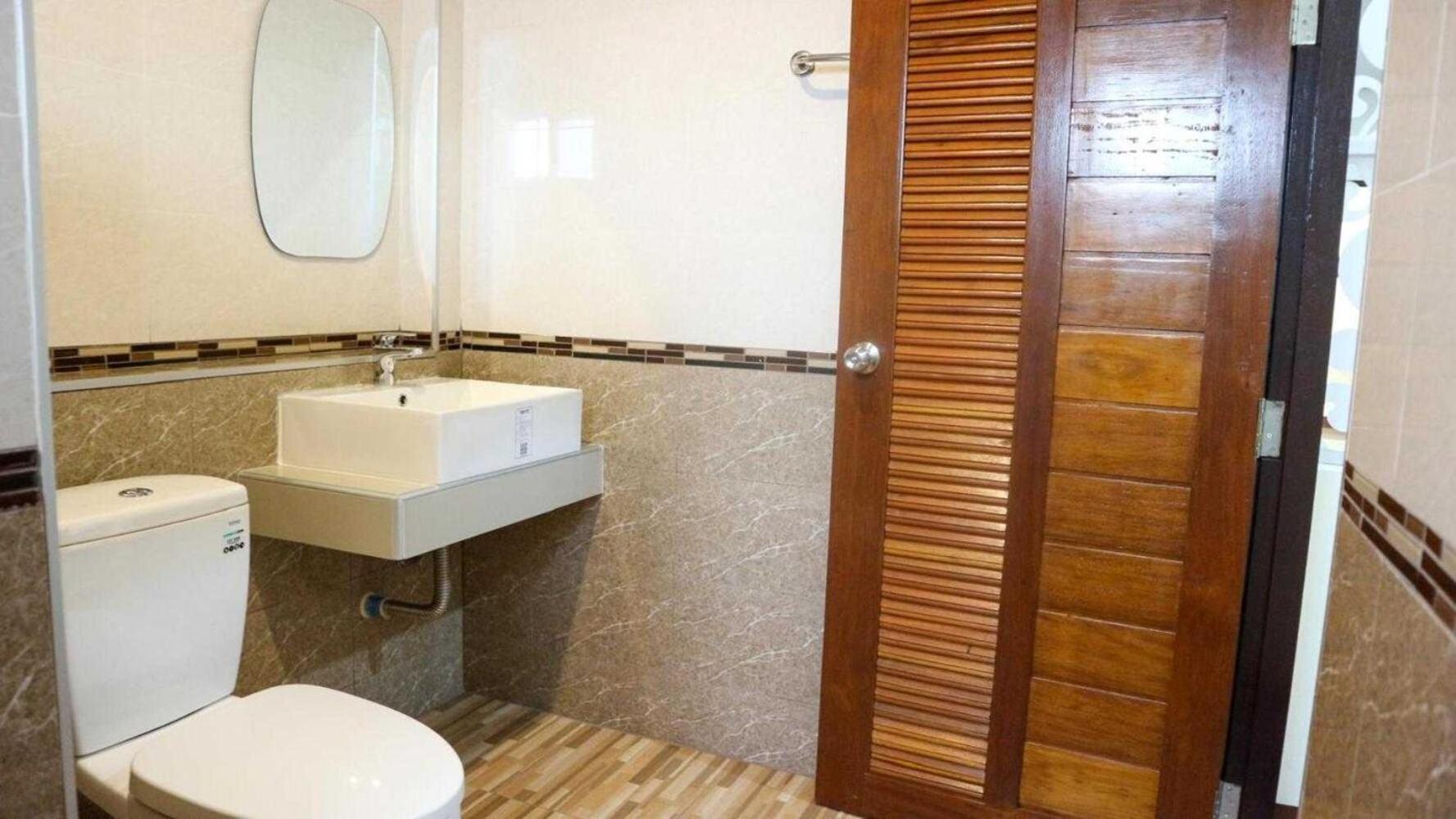 Capital O 75521 Sang Siri Apartment Samut Songkhram Exteriér fotografie