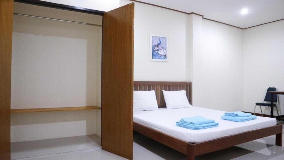 Capital O 75521 Sang Siri Apartment Samut Songkhram Exteriér fotografie